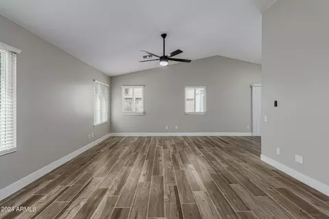 1064 W 6th Ave, Apache Junction, AZ 85120 photo 9