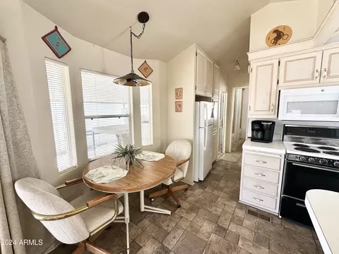 127 S Kaolin Dr, Apache Junction, AZ 85119 photo 17
