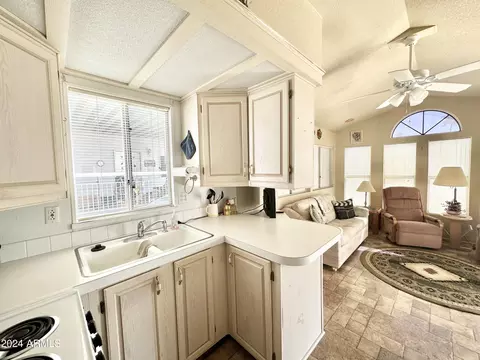 127 S Kaolin Dr, Apache Junction, AZ 85119 photo 22