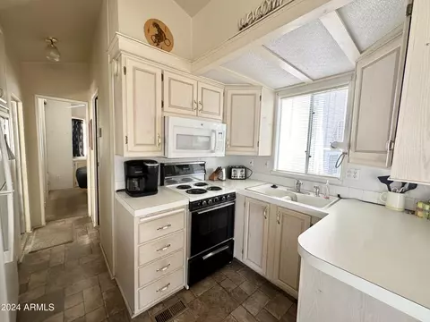 127 S Kaolin Dr, Apache Junction, AZ 85119 photo 20