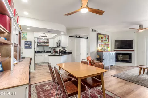 2228 N 52nd St #121, Phoenix, AZ 85008