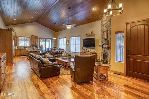 5424 N Saint Andrews Dr, Lakeside, AZ 85929