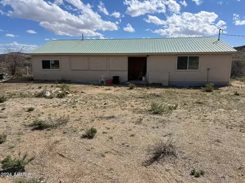 8273 E Stagecoach Rd, Willcox, AZ 85643 photo 2