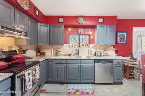5029 E Shirley Dr, Hereford, AZ 85615 photo 8
