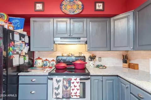5029 E Shirley Dr, Hereford, AZ 85615 photo 9
