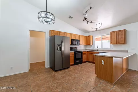 10926 E Covina St, Mesa, AZ 85207 photo 4