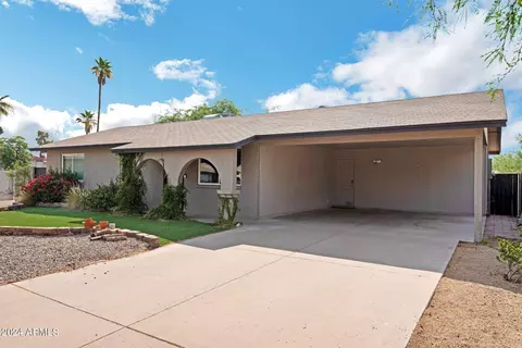 10621 S 46th St, Phoenix, AZ 85044