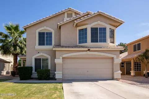 7453 E Nopal Ave, Mesa, AZ 85209