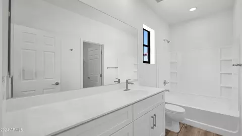 937 W Carter Rd, Phoenix, AZ 85041 photo 15
