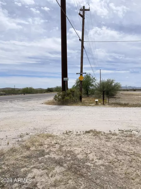 15020 S Tuthill Rd #1, Buckeye, AZ 85326