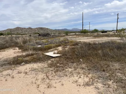 15020 S Tuthill Rd #2, Buckeye, AZ 85326