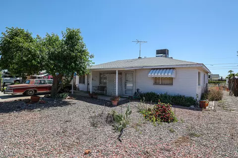 11826 N 113th Ave, Youngtown, AZ 85363
