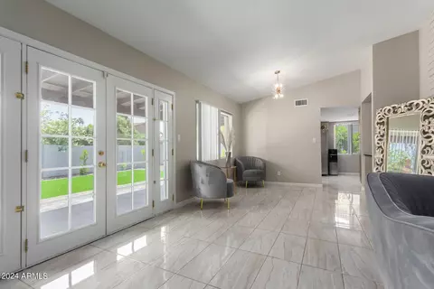 2049 S Rogers --, Mesa, AZ 85202