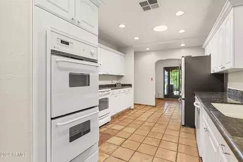 40 E Greenway Rd, Phoenix, AZ 85042 photo 18