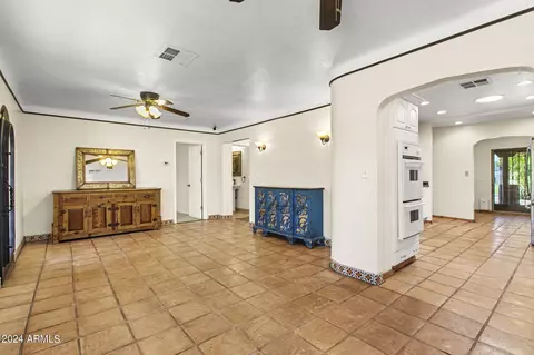 40 E Greenway Rd, Phoenix, AZ 85042 photo 15