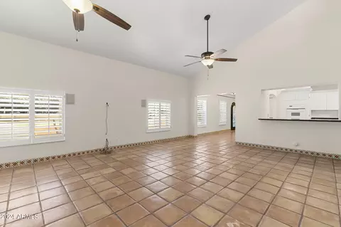 40 E Greenway Rd, Phoenix, AZ 85042 photo 14