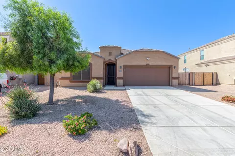 35882 N Quiros Dr, San Tan Valley, AZ 85143