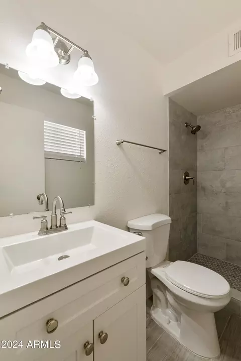 3316 E Helena Dr, Phoenix, AZ 85032 photo 21