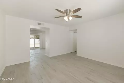 3316 E Helena Dr, Phoenix, AZ 85032 photo 5