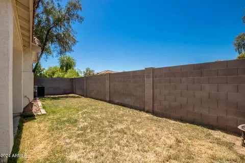 1330 S Bridgegate Dr, Gilbert, AZ 85296 photo 21