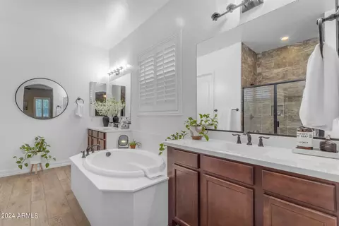 3830 E Rakestraw Ln, Gilbert, AZ 85298 photo 23