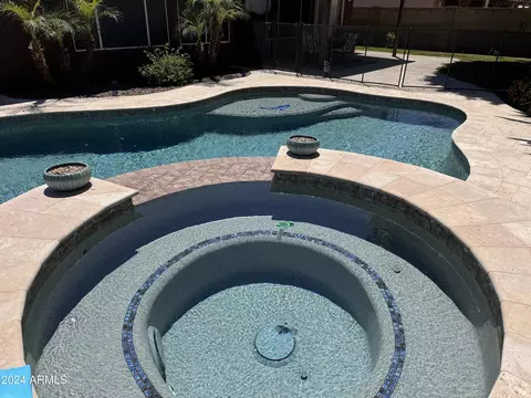 1418 E Maldonado Dr, Phoenix, AZ 85042 photo 3