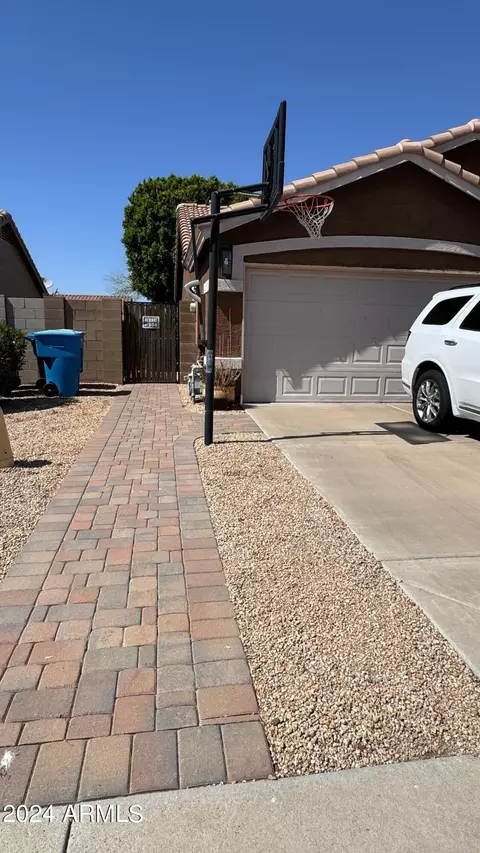 1418 E Maldonado Dr, Phoenix, AZ 85042 photo 13