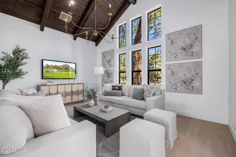 Living - 620 E Leah Ln, Gilbert, AZ 85234 photo 1 of 1