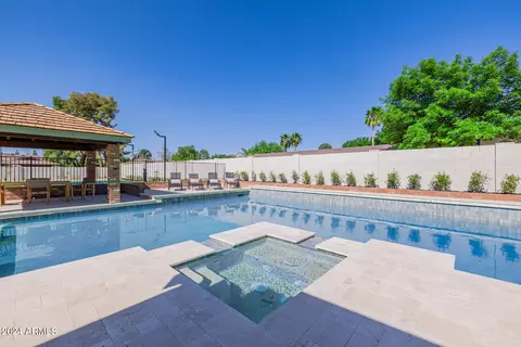 Exterior - 620 E Leah Ln, Gilbert, AZ 85234 photo 15 of 16