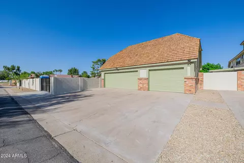 Other - 620 E Leah Ln, Gilbert, AZ 85234 photo 3 of 29