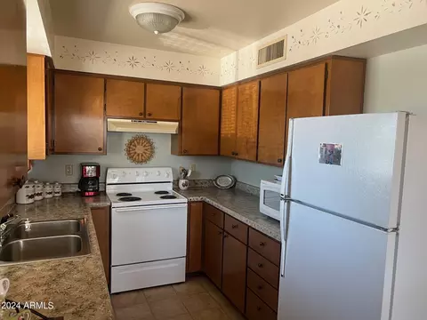 5518 E Lindstrom Ln #B8, Mesa, AZ 85215 photo 4