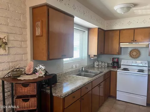 5518 E Lindstrom Ln #B8, Mesa, AZ 85215 photo 3