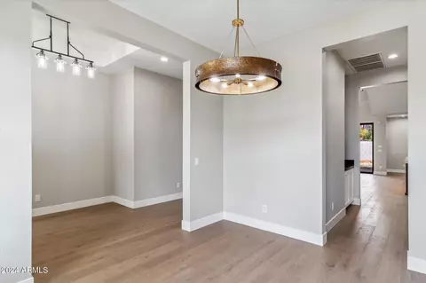 4412 E Sells Dr, Phoenix, AZ 85018 photo 6