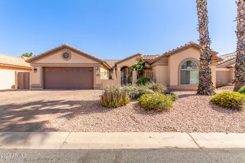 16051 W Edgemont Ave, Goodyear, AZ 85395