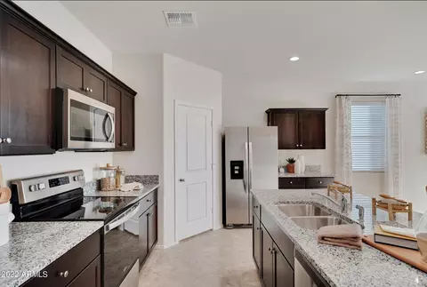 4124 S 244th Ln, Buckeye, AZ 85326