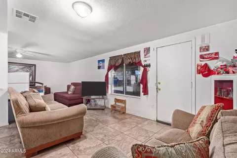 101 N 30th Dr, Phoenix, AZ 85009 photo 4
