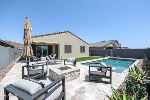 13349 W Tether Trl, Peoria, AZ 85383