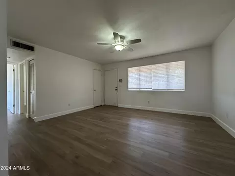 2454 E Intrepid Ave, Mesa, AZ 85204 photo 2