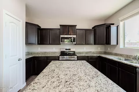 3899 E Frances Ln, Gilbert, AZ 85295 photo 16
