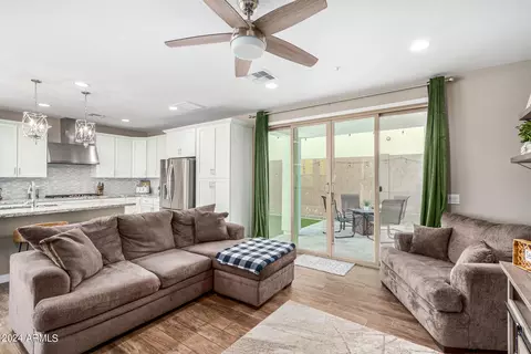 31608 N 24th Drive Dr, Phoenix, AZ 85085 photo 6