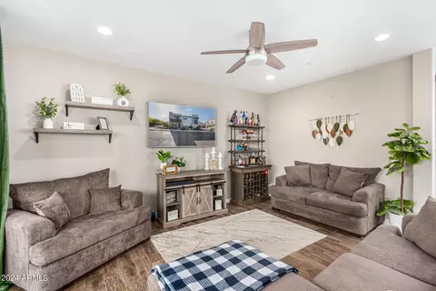 31608 N 24th Drive Dr, Phoenix, AZ 85085 photo 7