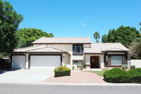5342 W West Wind Dr, Glendale, AZ 85310