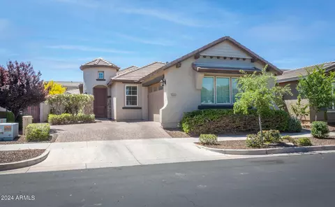 10249 E Theorem Dr, Mesa, AZ 85212