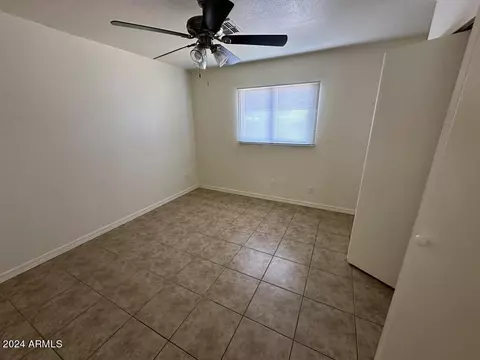 6301 W Avalon Dr, Phoenix, AZ 85033 photo 9