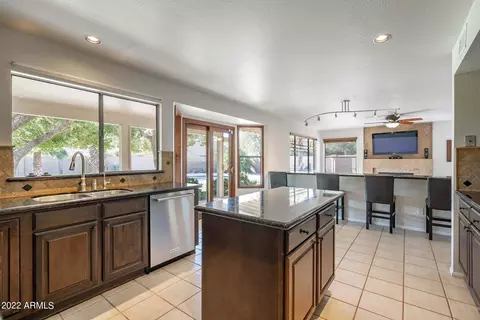 14613 S 34th Pl, Phoenix, AZ 85044 photo 4