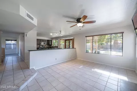 14613 S 34th Pl, Phoenix, AZ 85044 photo 7