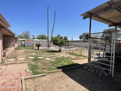 2625 E Captain Dreyfus Ave, Phoenix, AZ 85022 photo 3