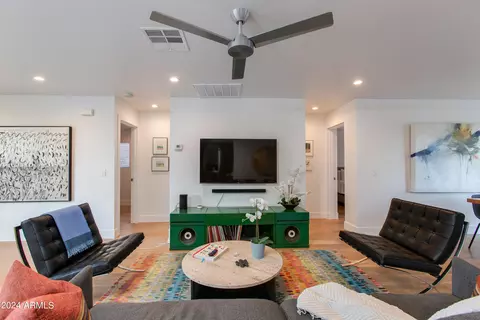 1434 E Hoover Ave, Phoenix, AZ 85006 photo 10
