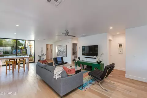 1434 E Hoover Ave, Phoenix, AZ 85006 photo 9