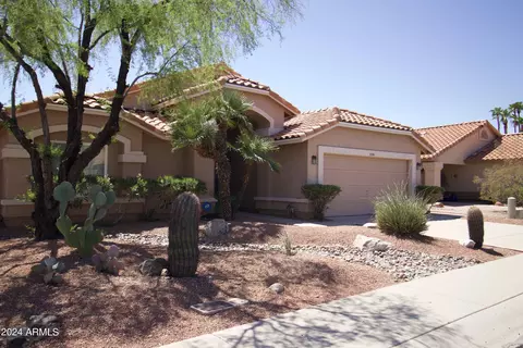 2201 E Cathedral Rock Dr, Phoenix, AZ 85048 photo 3